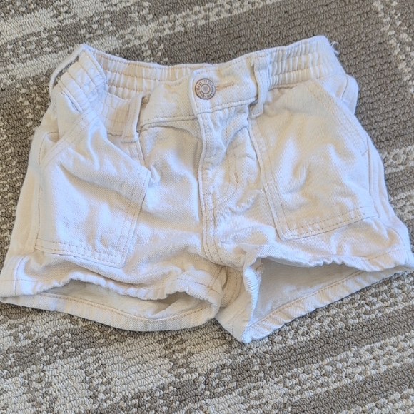 Bundle Of 12 Girls Shorts, Skirts, And Overalls - Picture 2 of 13